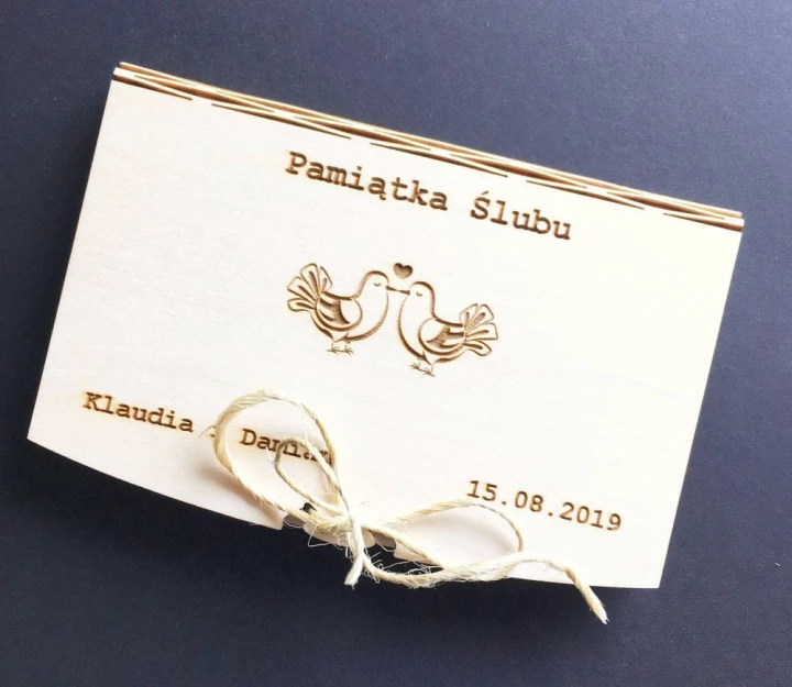 pamiątka na ślub gołąbki