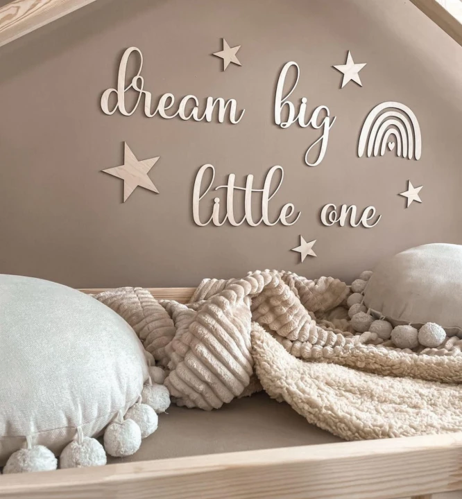 dream big little one drewniany napis