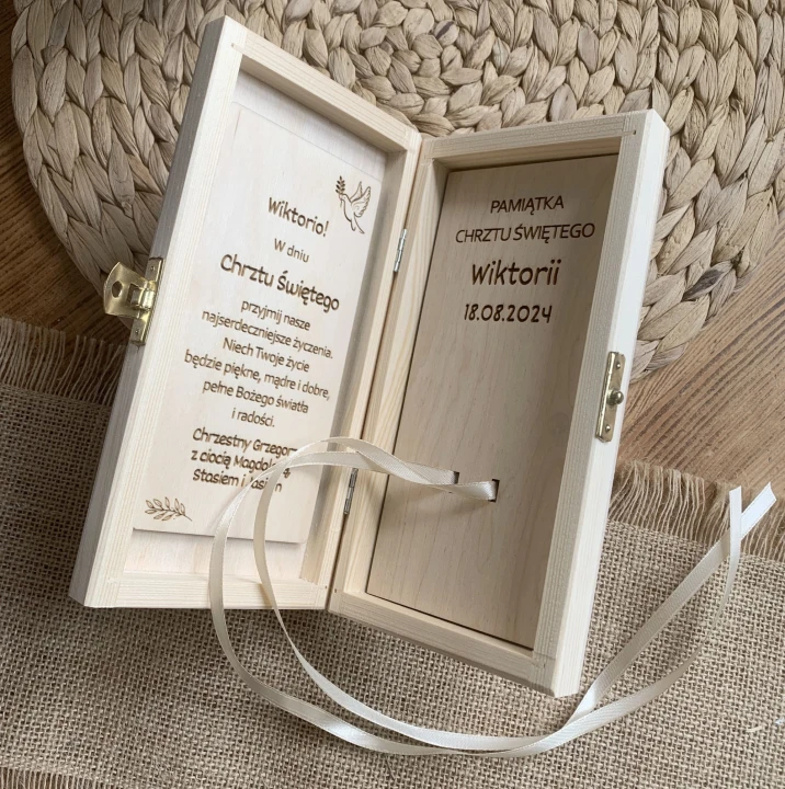 pudełko na pieniądze na chrzest święty personalizowane życzenia