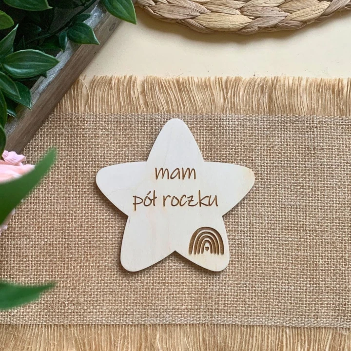 mam pół roczku tabliczka do sesji zdjęciowej gwiazdka