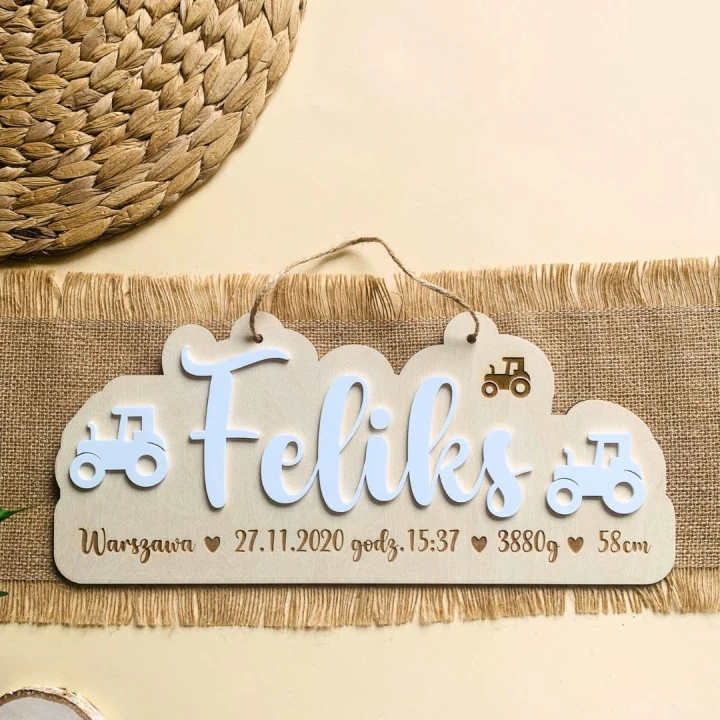 Metryczka Drewniana Traktor z Pleksi – Personalizowana Pamiątka