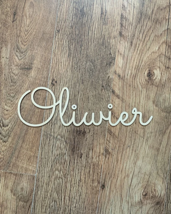 drewniane imię na ścianę Oliwier