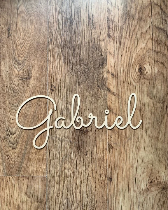 drewniane imię na ścianę Gabriel