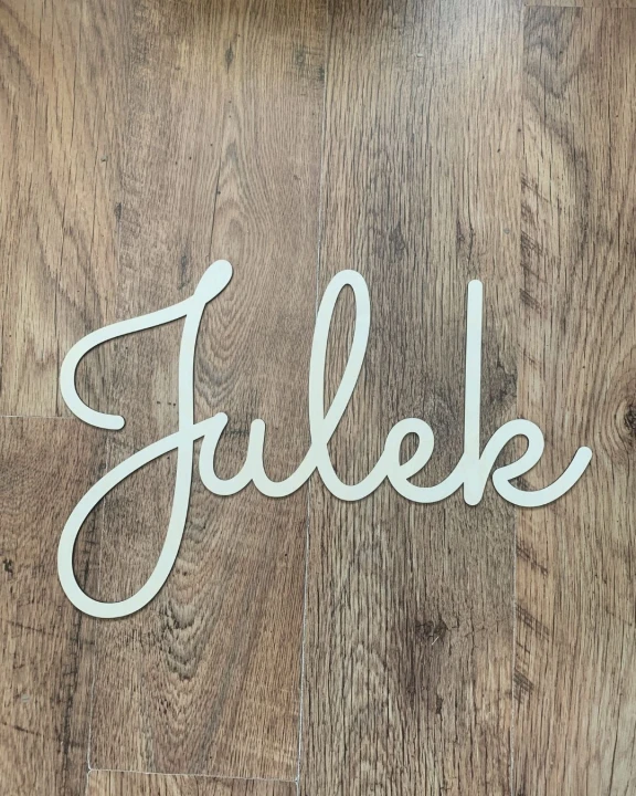 drewniane imię na ścianę Julek