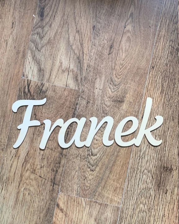 drewniane imię na ścianę Franek
