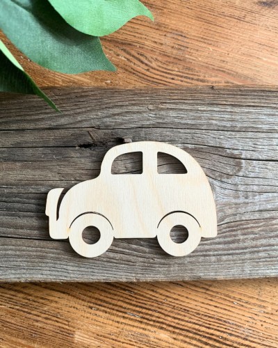 Drewniane auto, dekoracja na ścianę do pokoju chłopca wycięta ze sklejki