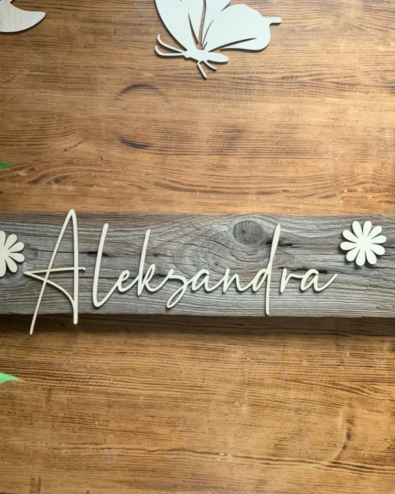 drewniane imię Aleksandra wycięte ze sklejki