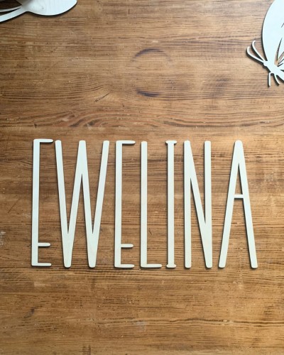 nowoczesne drewniane imię na ścianę ewelina